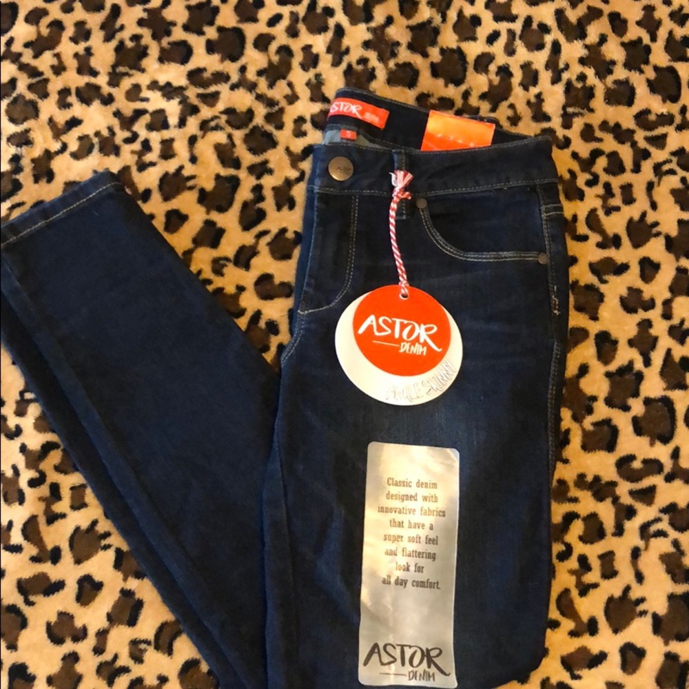 Astor jeans